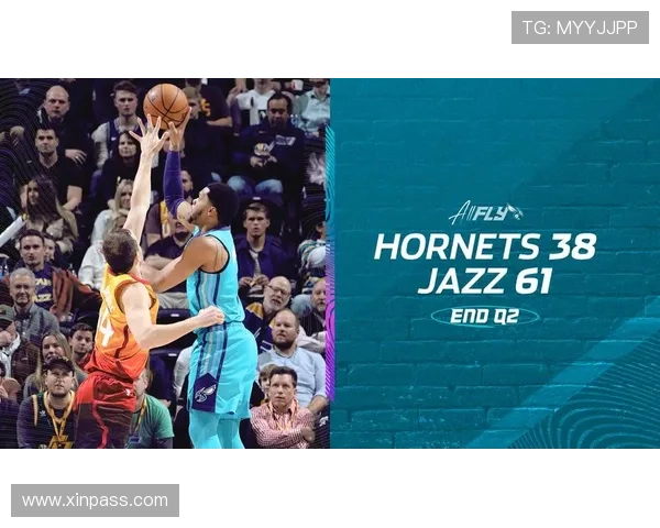 马卢阿奇精彩顺下空接暴扣成功打入本场首分展现出色表现